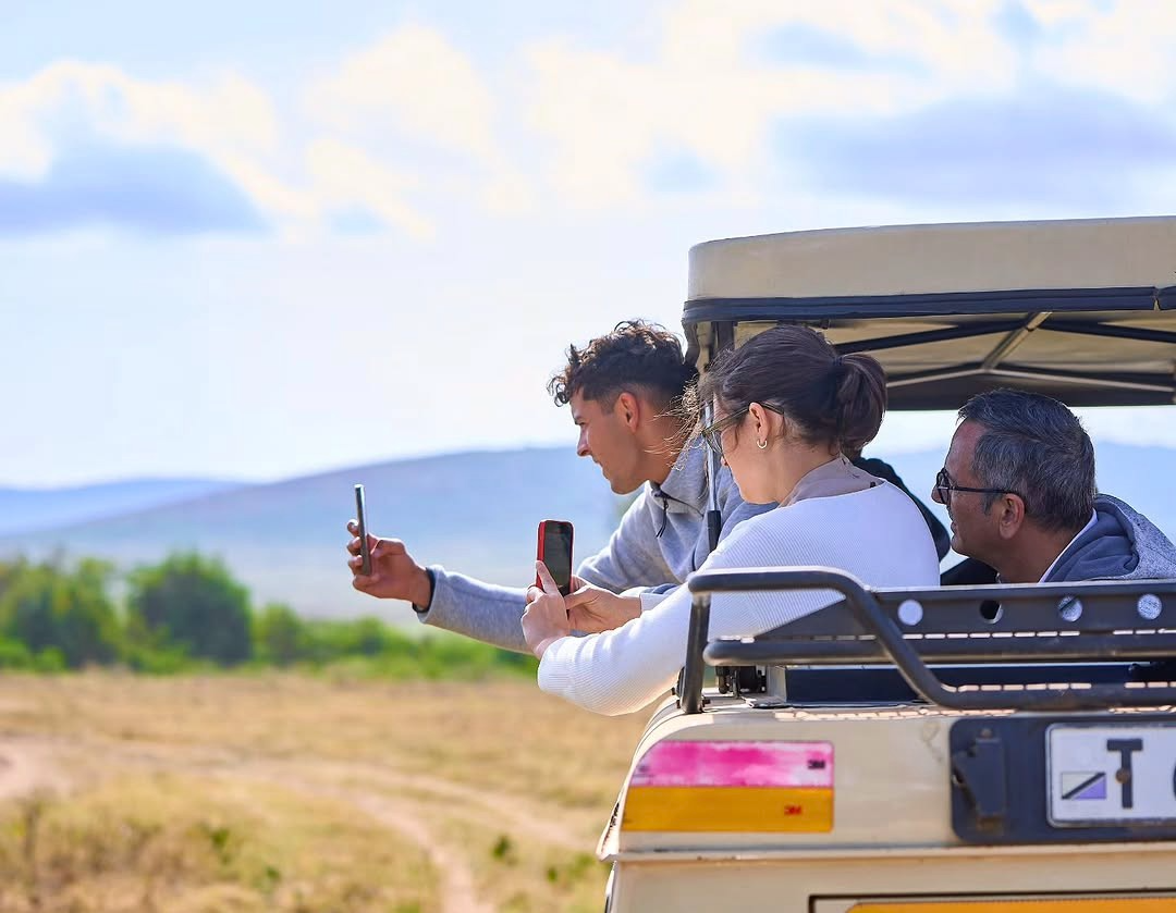 Signature safari Serengeti Tanzania luxury game drive